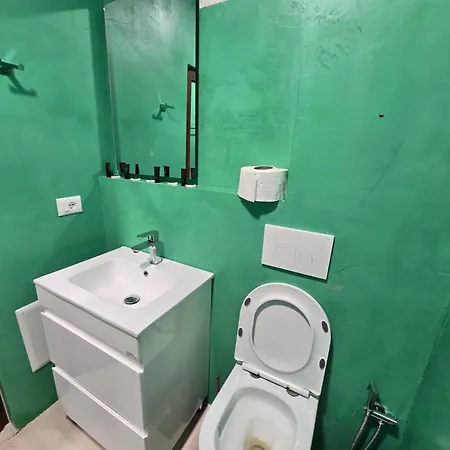 Okej Hotel *