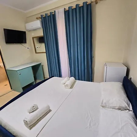 Okej Hotel *
