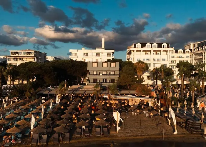 Okej * Golem (Tirana)